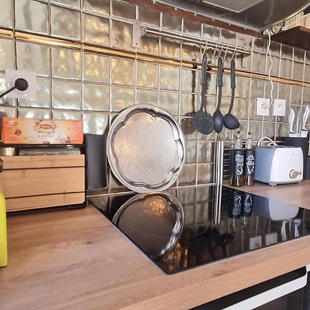 Sunny Apartment With Nice View In History City Center Aix-en-Provence Ngoại thất bức ảnh