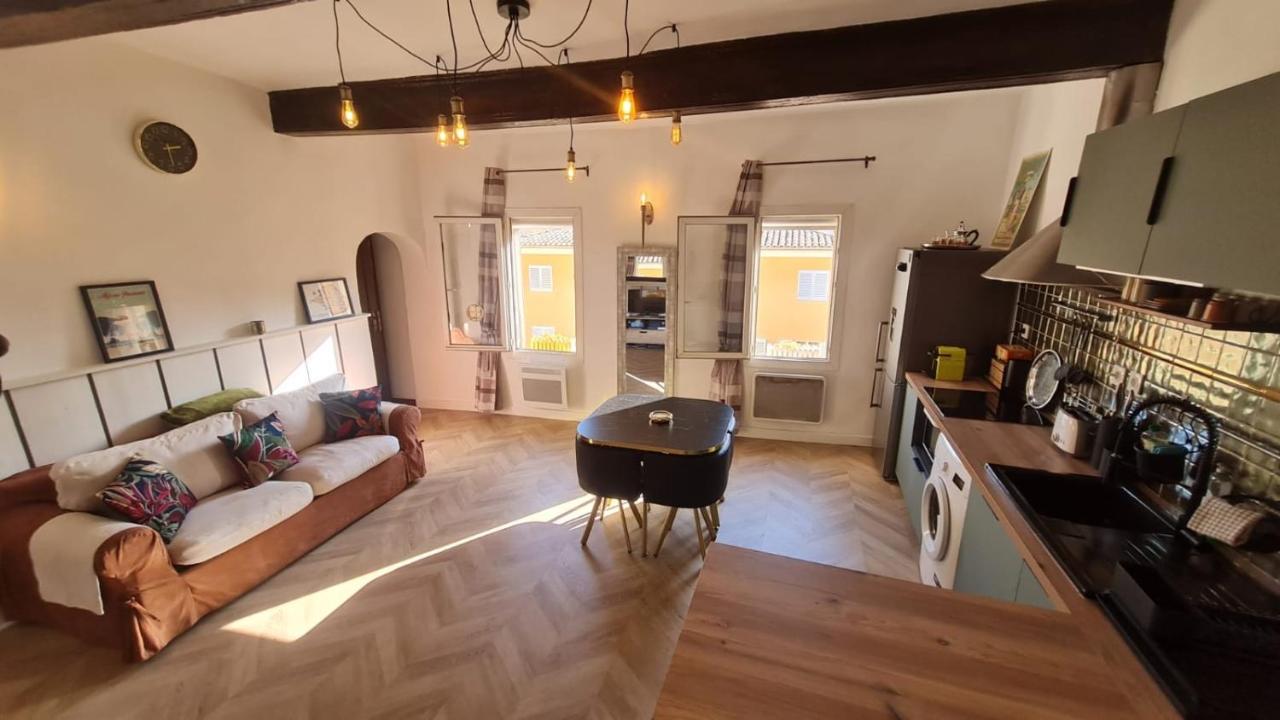 Sunny Apartment With Nice View In History City Center Aix-en-Provence Ngoại thất bức ảnh